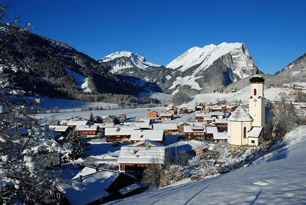 Caroline'S Appartement Au (Vorarlberg) Exterior foto